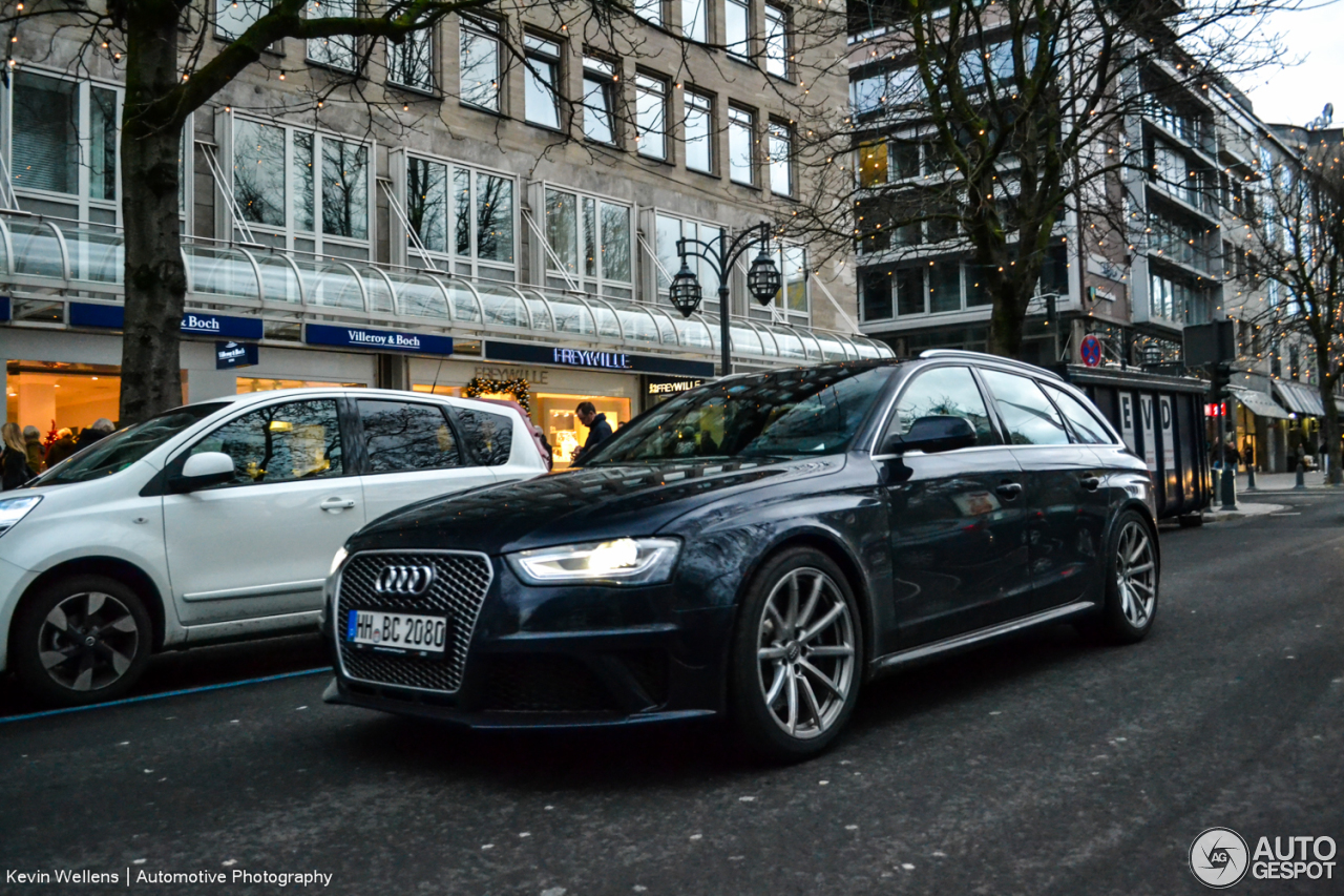 Audi RS4 Avant B8