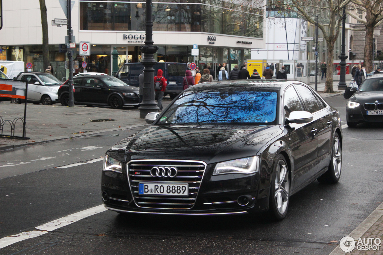 Audi S8 D4