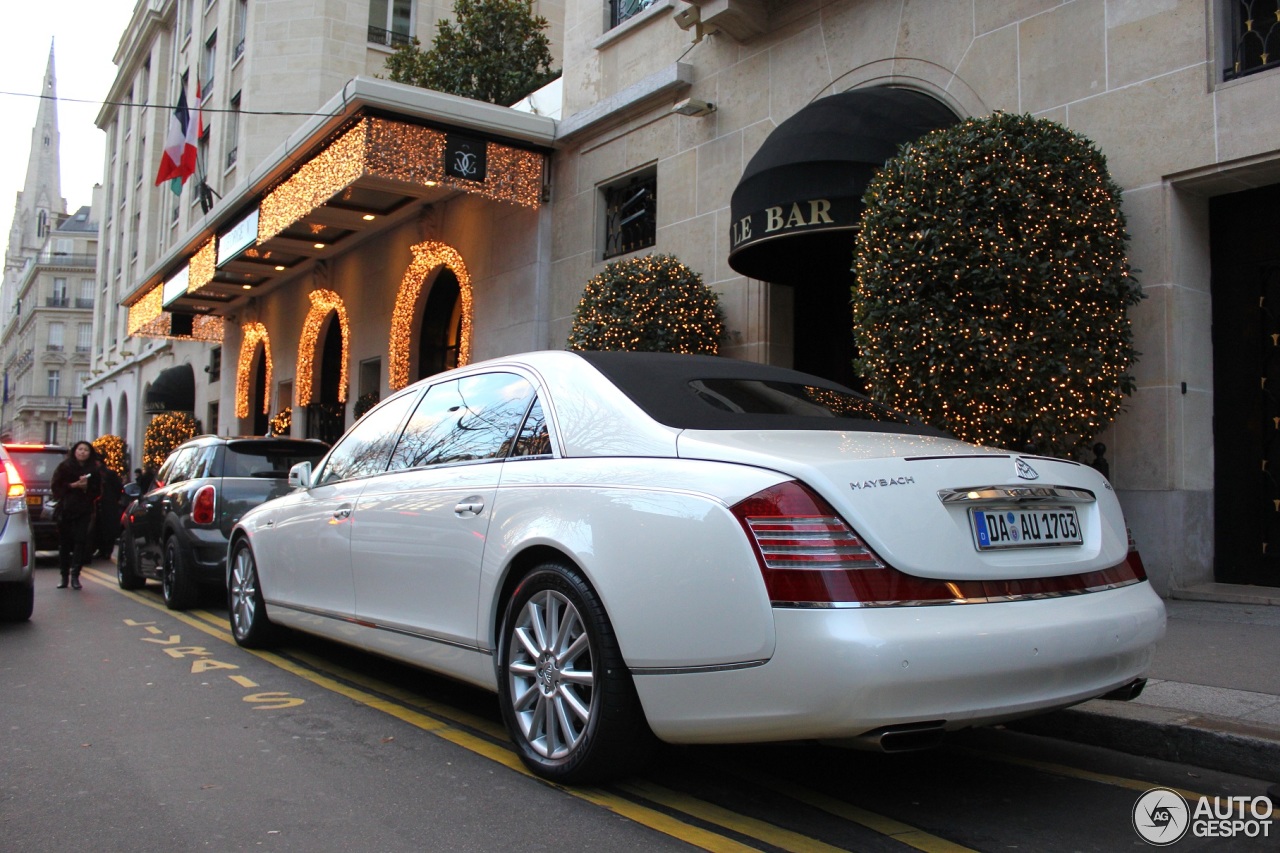 Maybach 62 S Landaulet 2011