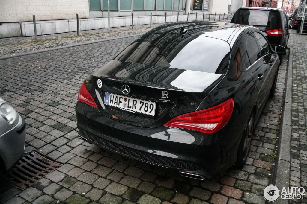 Mercedes-Benz CLA 45 AMG C117