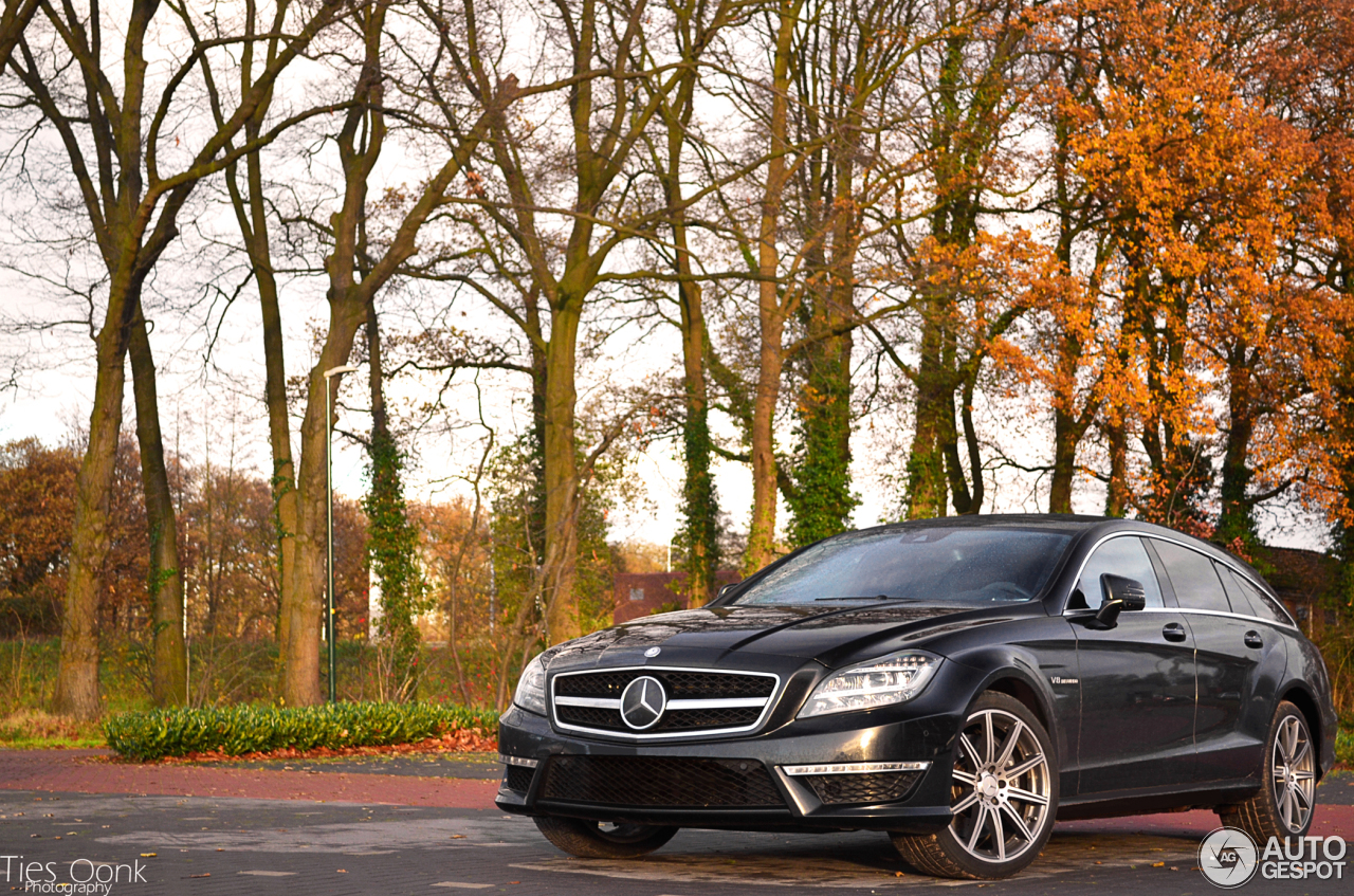 Mercedes-Benz CLS 63 AMG X218 Shooting Brake