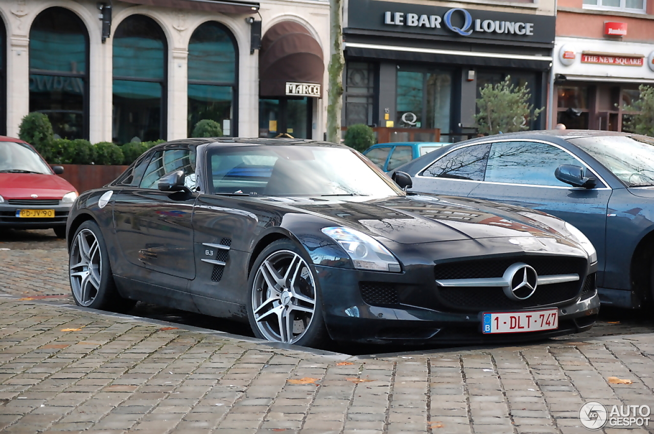 Mercedes-Benz SLS AMG