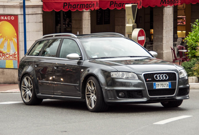 Audi RS4 Avant B7