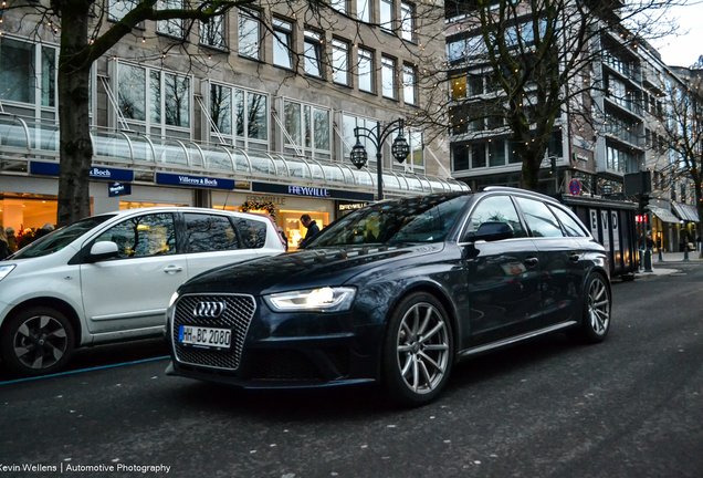 Audi RS4 Avant B8