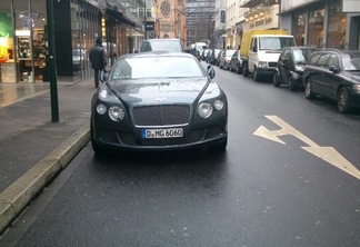 Bentley Continental GT 2012