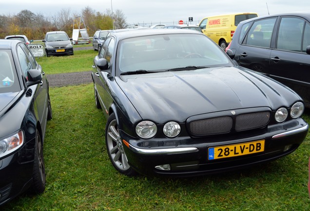 Jaguar XJR