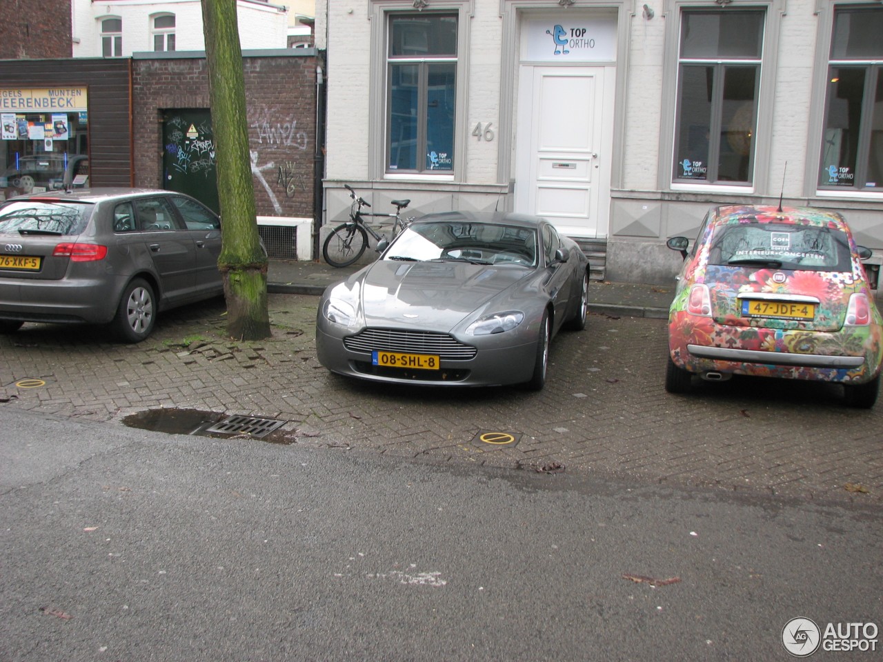 Aston Martin V8 Vantage