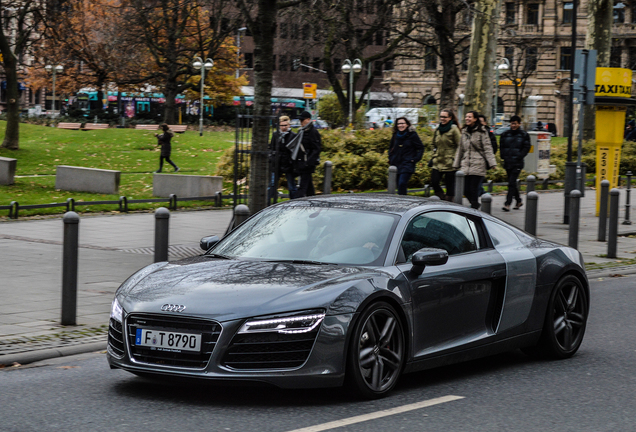 Audi R8 2013