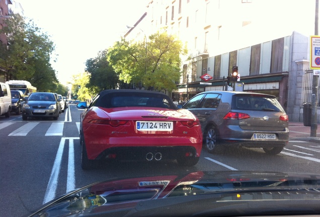 Jaguar F-TYPE S Convertible