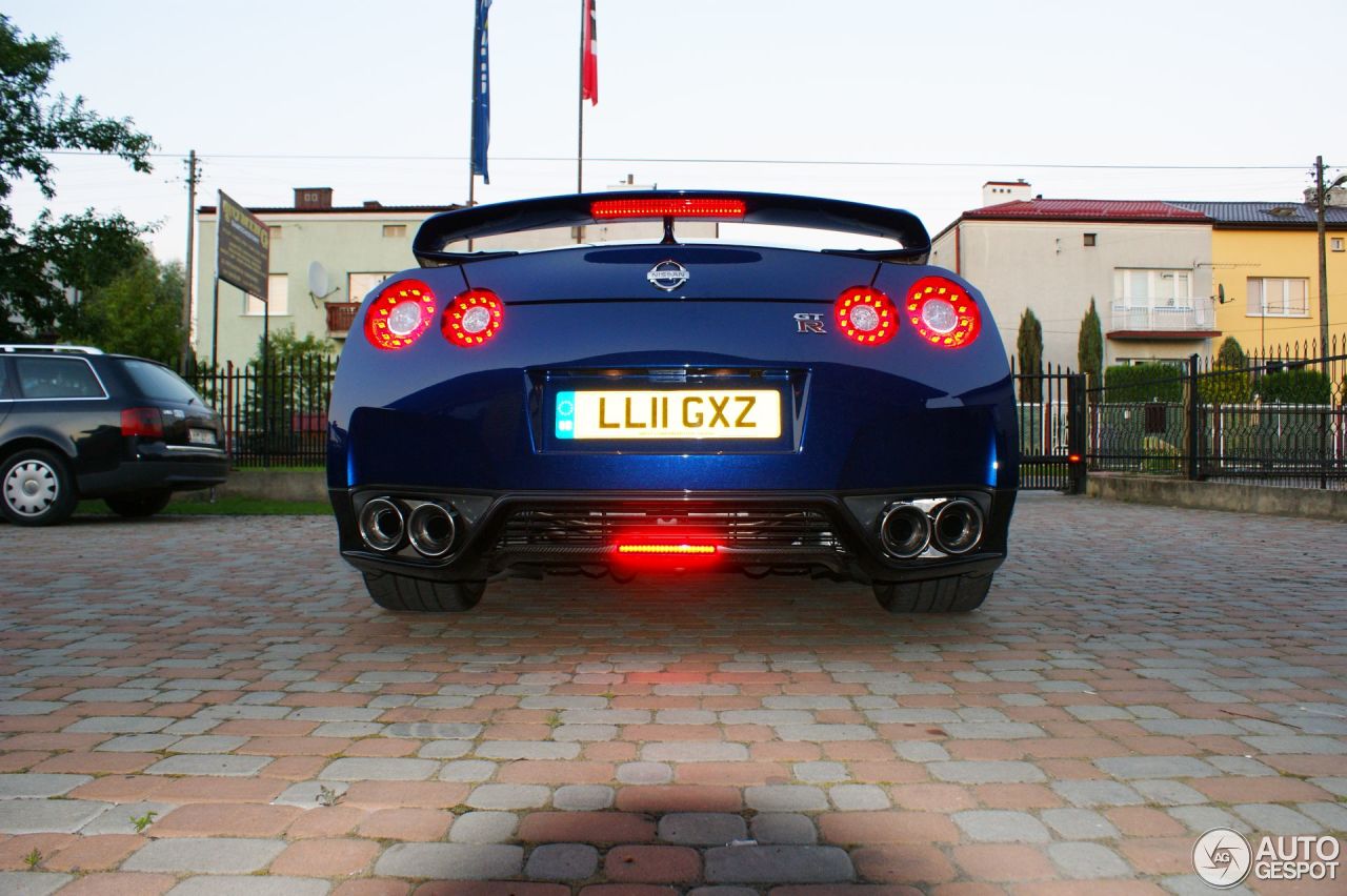 Nissan GT-R 2011