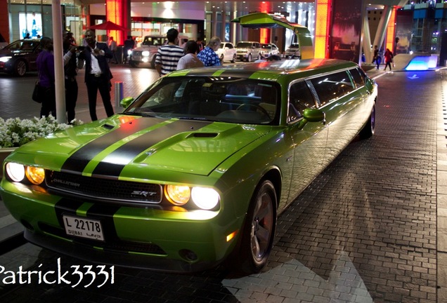 Dodge Challenger SRT-8 Limousine