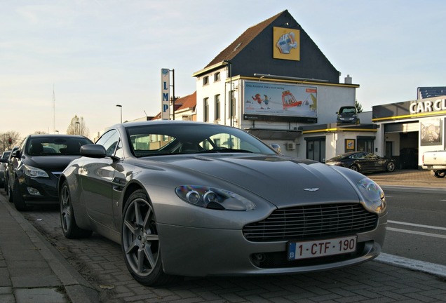 Aston Martin V8 Vantage