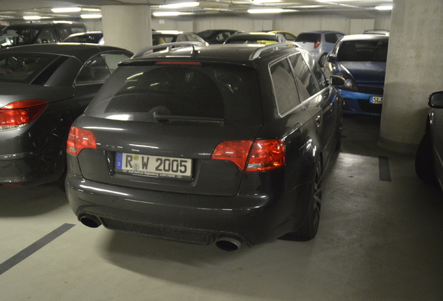 Audi RS4 Avant B7