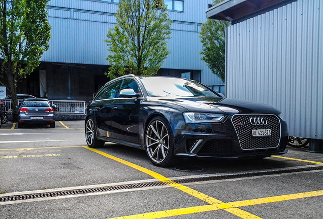 Audi RS4 Avant B8