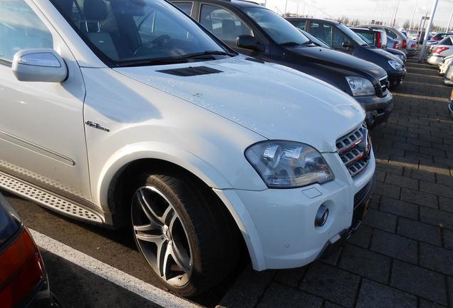 Mercedes-Benz ML 63 AMG 10th Anniversary