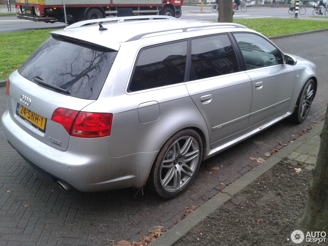 Audi RS4 Avant B7