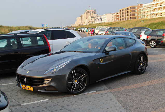 Ferrari FF