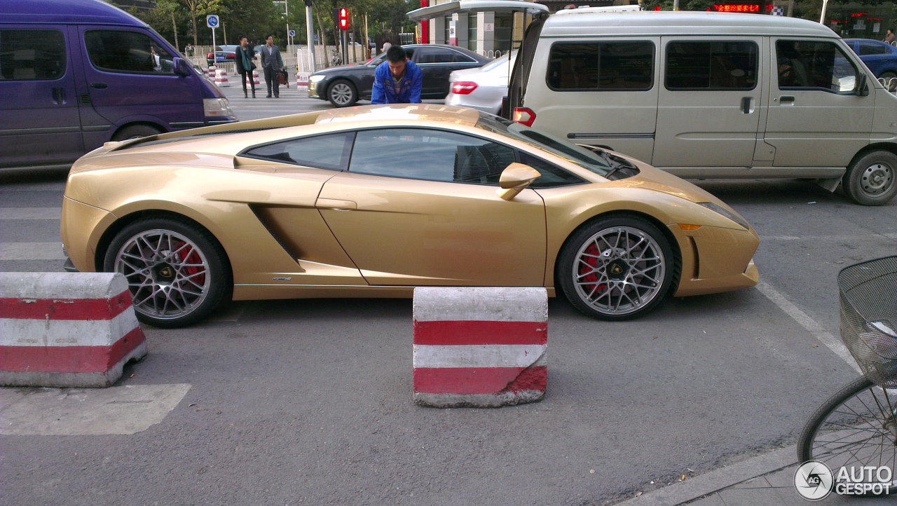 Lamborghini Gallardo LP560-4 Gold Edition