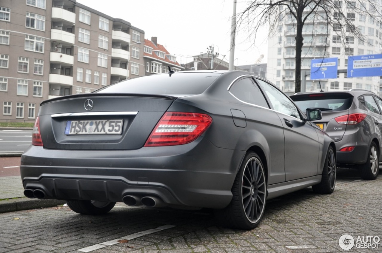 Mercedes-Benz C 63 AMG Coupé