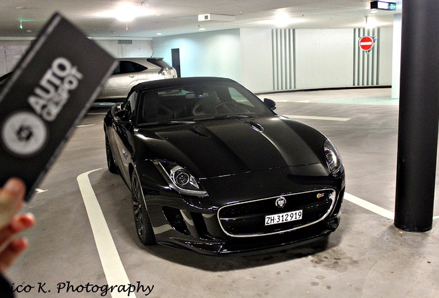 Jaguar F-TYPE S V8 Convertible