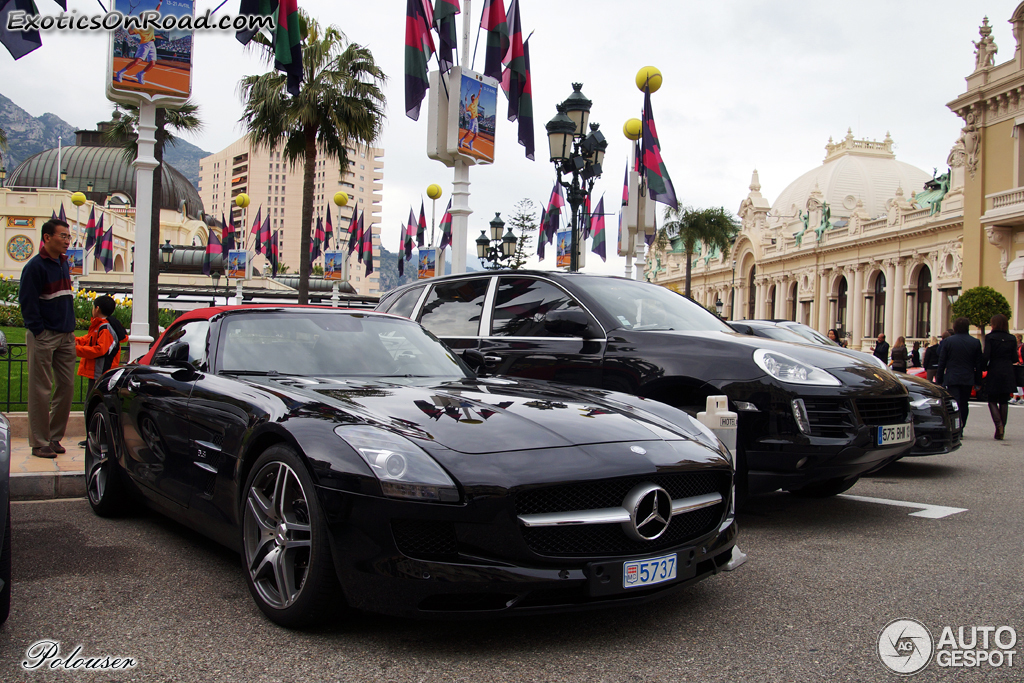 Mercedes-Benz SLS AMG Roadster