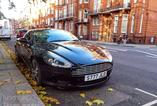 Aston Martin DB9