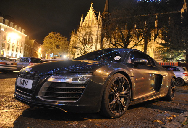 Audi R8 V10 Plus 2013