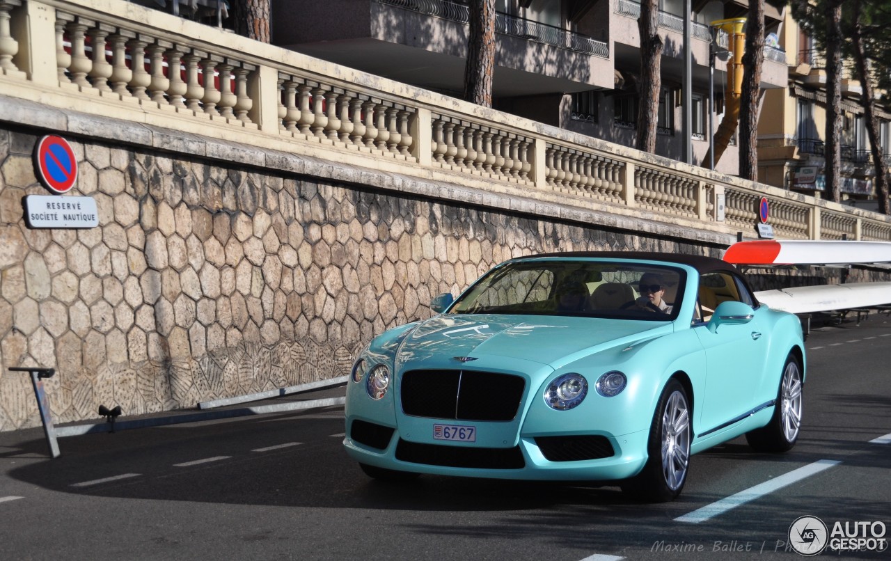 Bentley Continental GTC V8