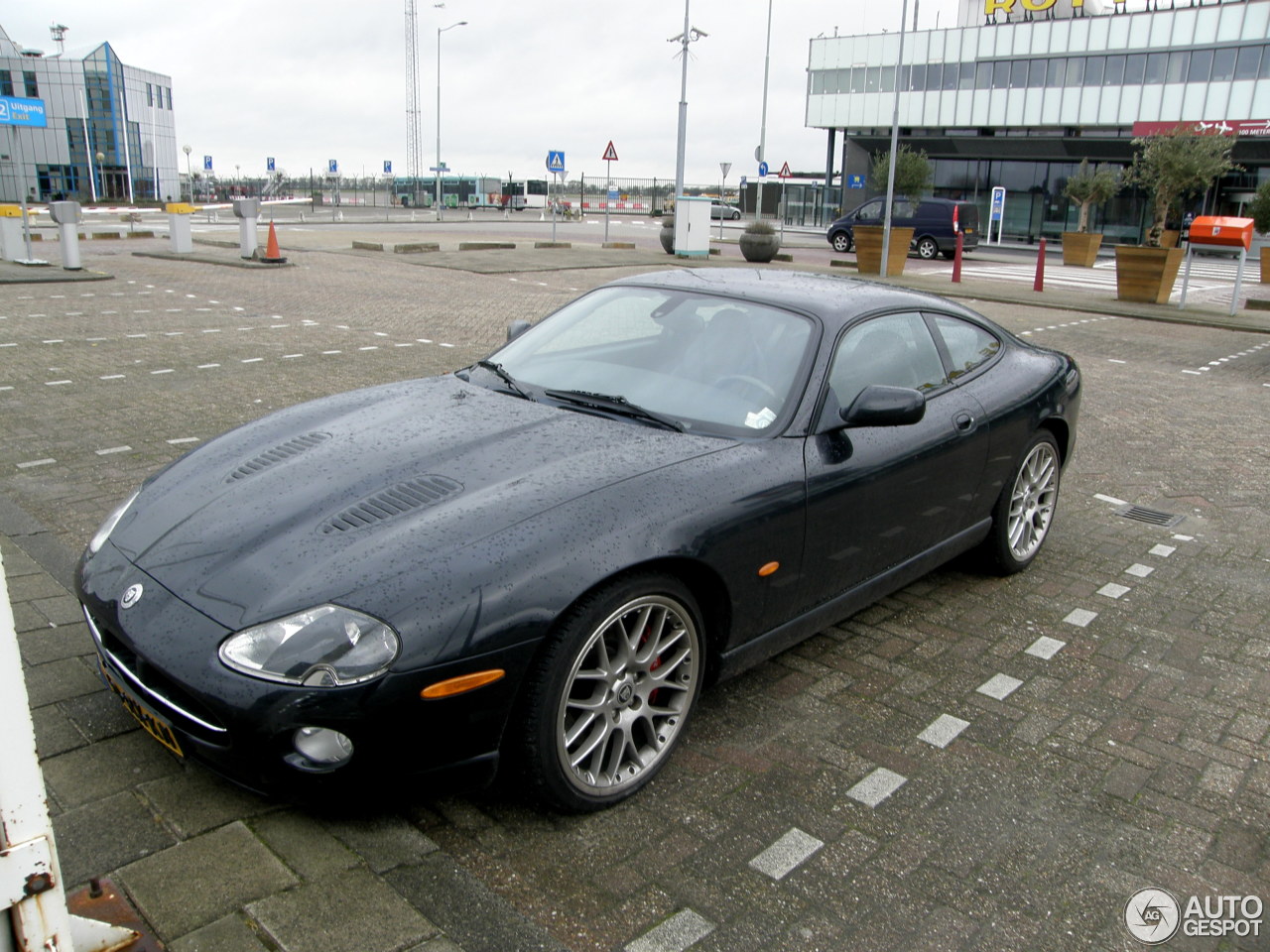 Jaguar XKR 4.2-S