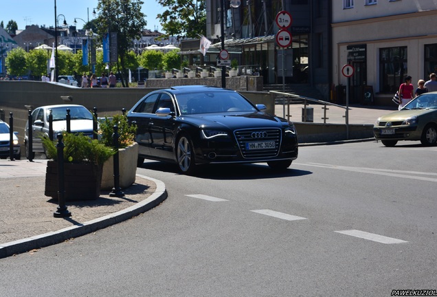 Audi S8 D4