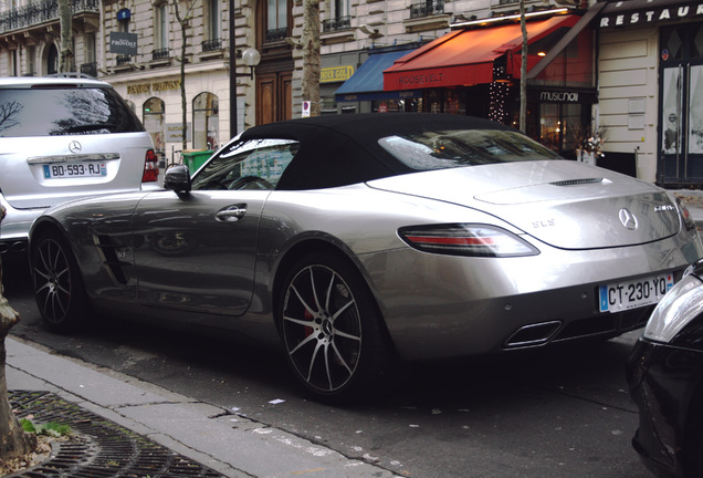 Mercedes-Benz SLS AMG GT Roadster