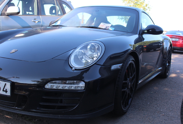 Porsche 997 Carrera GTS