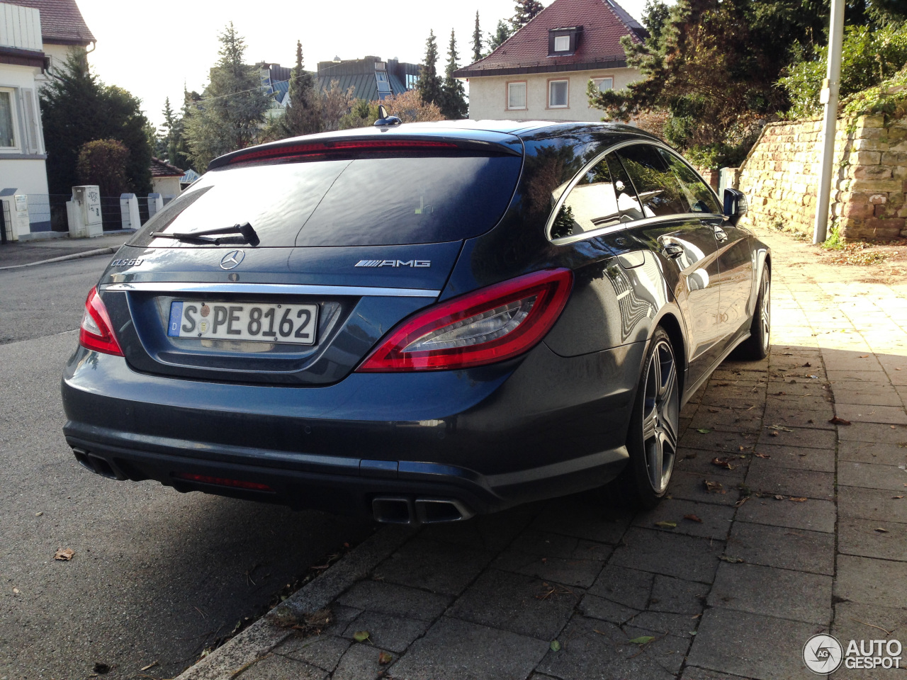 Mercedes-Benz CLS 63 AMG X218 Shooting Brake