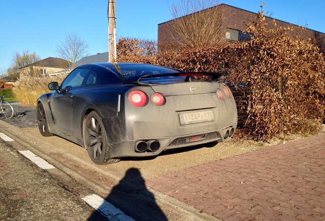 Nissan GT-R