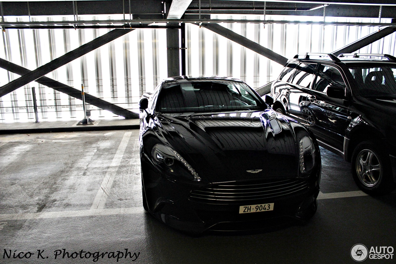 Aston Martin Vanquish 2013