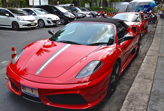 Ferrari Scuderia Spider 16M