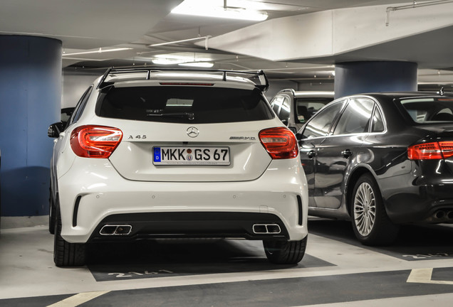 Mercedes-Benz A 45 AMG