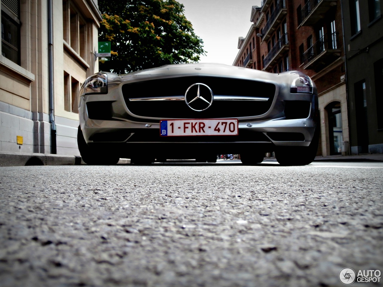 Mercedes-Benz SLS AMG