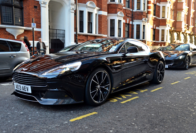 Aston Martin Vanquish 2013