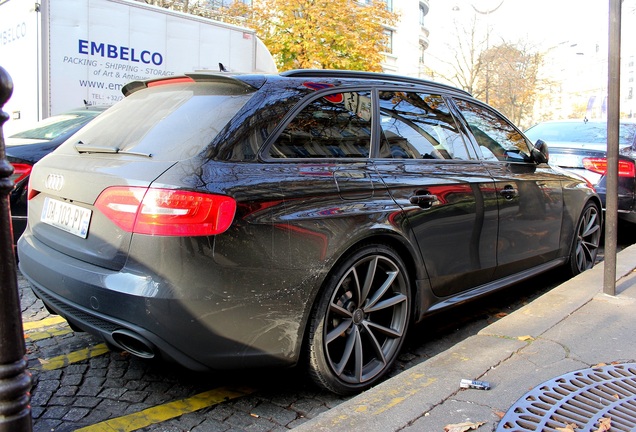 Audi RS4 Avant B8