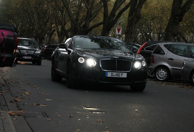 Bentley Continental GTC V8