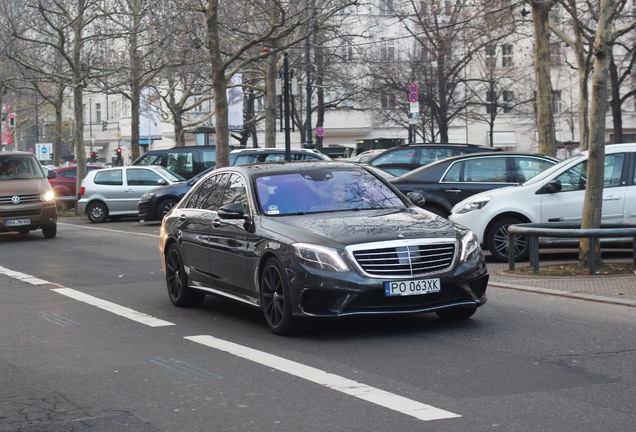 Mercedes-Benz S 63 AMG V222