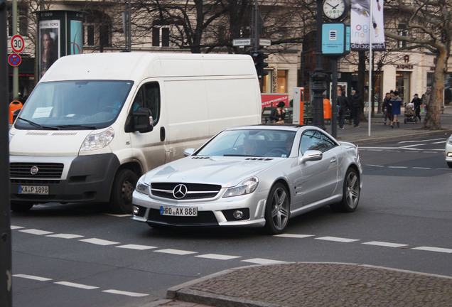 Mercedes-Benz SL 63 AMG