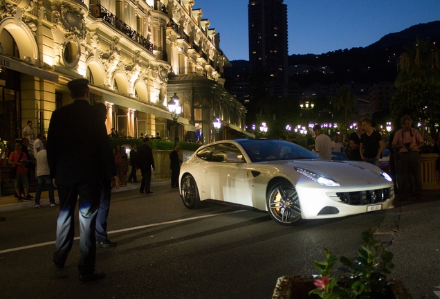 Ferrari FF