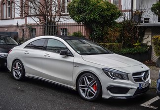 Mercedes-Benz CLA 45 AMG C117