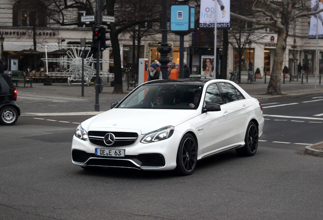 Mercedes-Benz E 63 AMG S W212