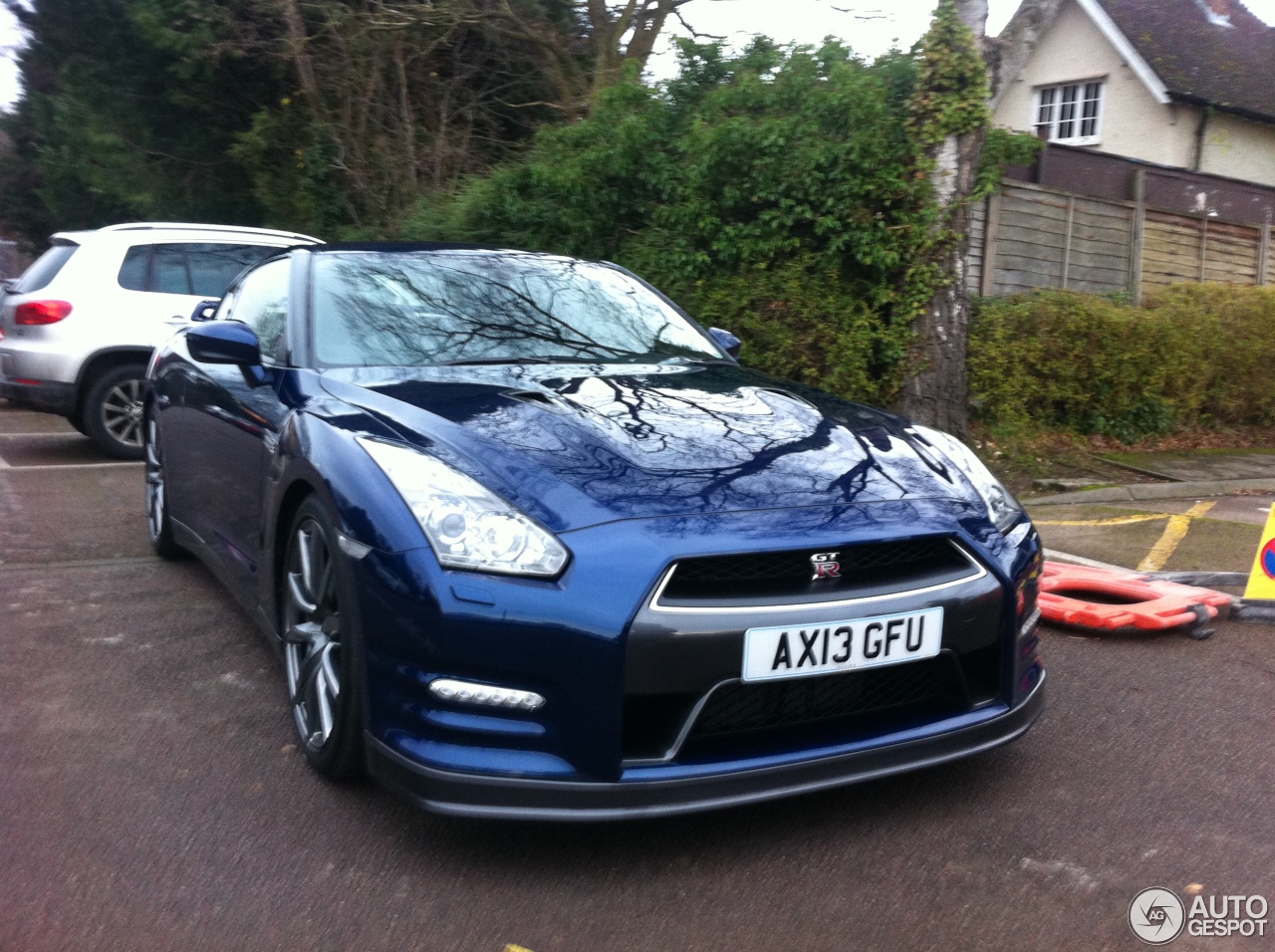 Nissan GT-R 2013