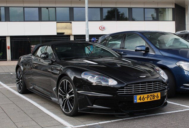 Aston Martin DBS Volante