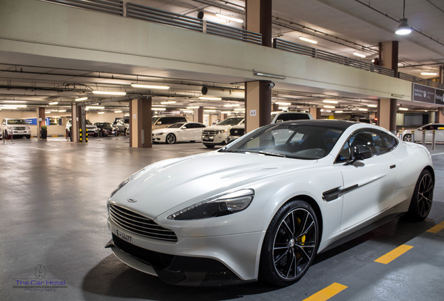 Aston Martin Vanquish 2013