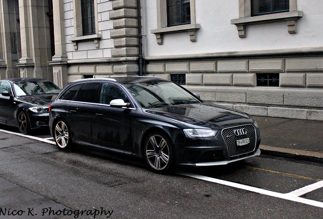 Audi RS4 Avant B8